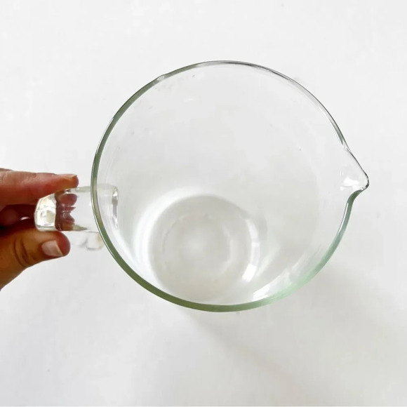 Pyrex Clear Glass 8” Pitcher Water Decanter Beaker USA Collector Vase - Picture 5 of 9